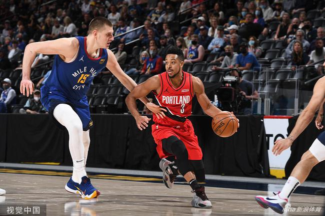 涯中屡次展 涯中屡次展